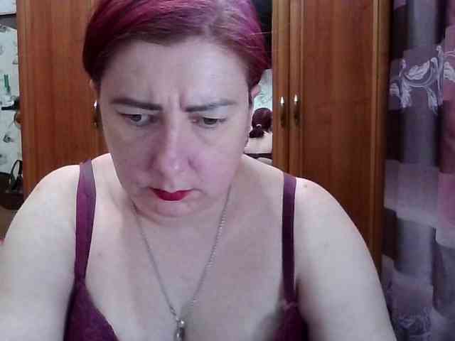 SophieNightAh webcam