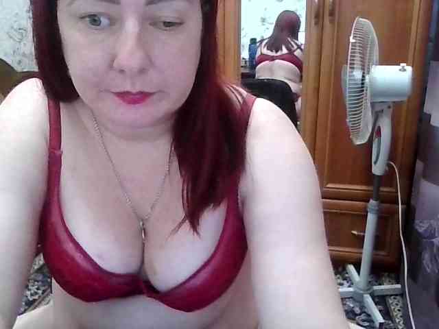 SophieNightAh webcam