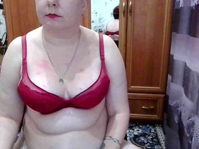 Sophienightah's live stream