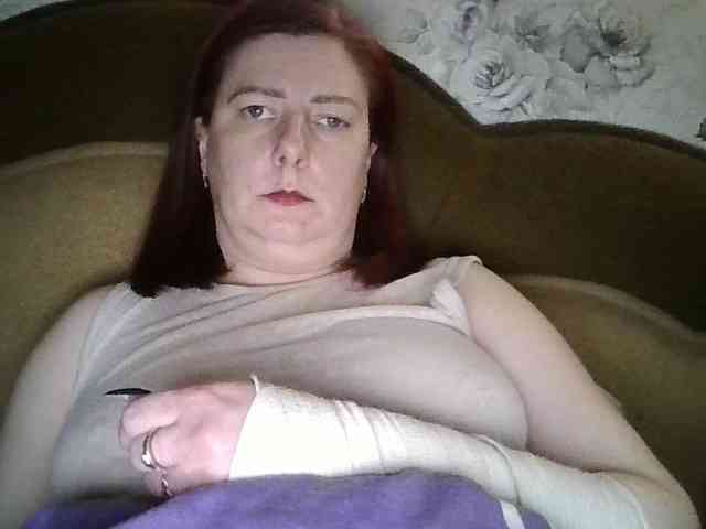 SophieNightAh webcam