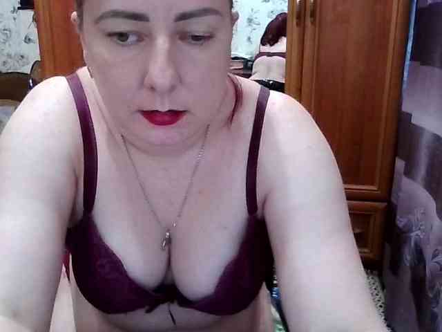 SophieNightAh webcam