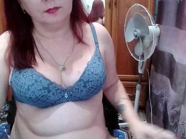 SophieNightAh Live Webcam on BongaCams