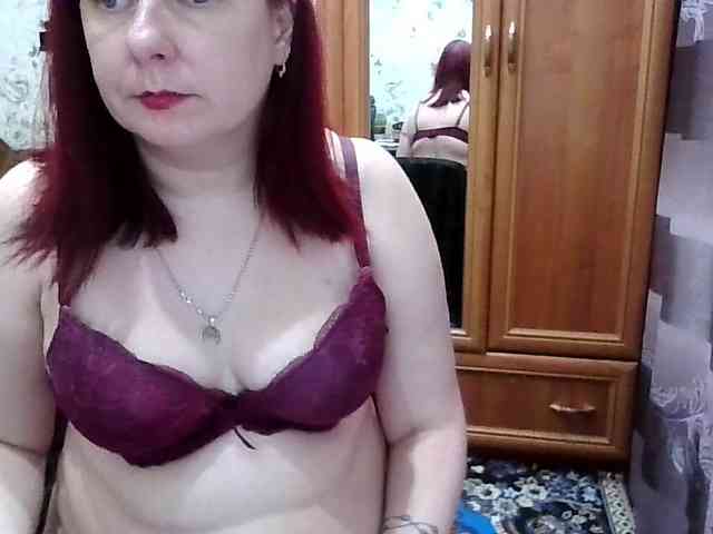 SophieNightAh webcam