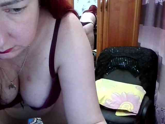SophieNightAh webcam
