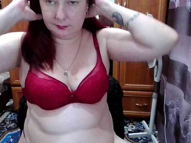 SophieNightAh webcam