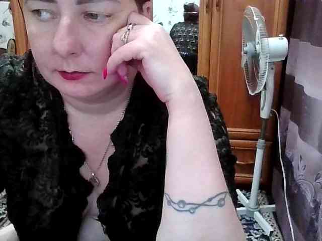 SophieNightAh webcam