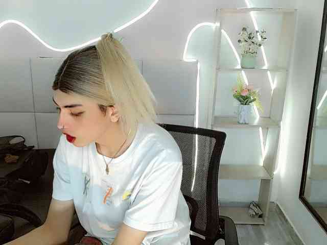 DanielaPink