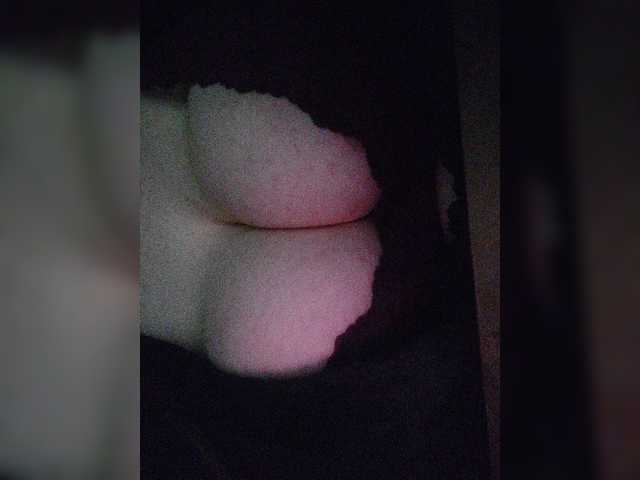 HotBrioche live cam on BongaCams