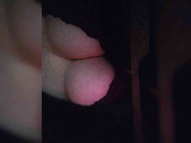 HotBrioche webcam