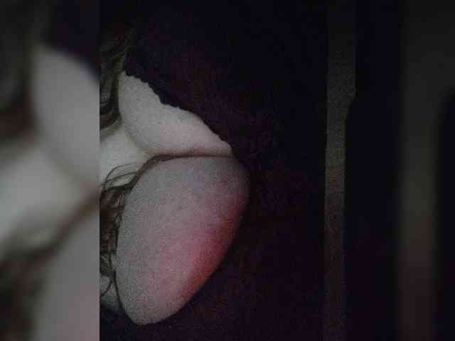 HotBrioche webcam
