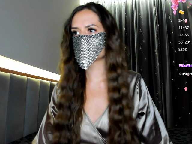 CharmAlina live webcam show