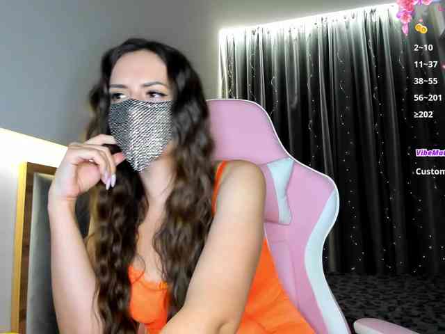 CharmAlina webcam