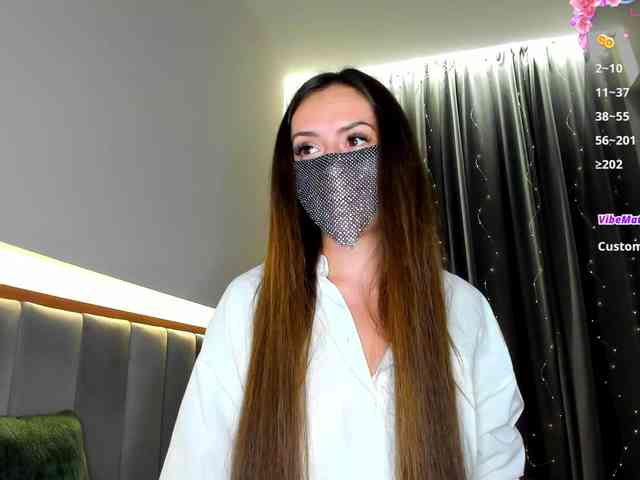 CharmAlina webcam