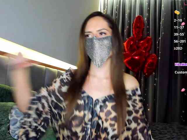 CharmAlina webcam