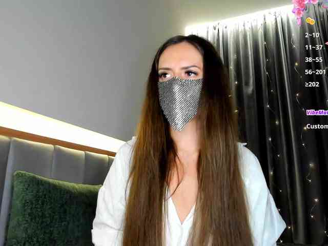 CharmAlina webcam