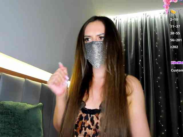 CharmAlina webcam