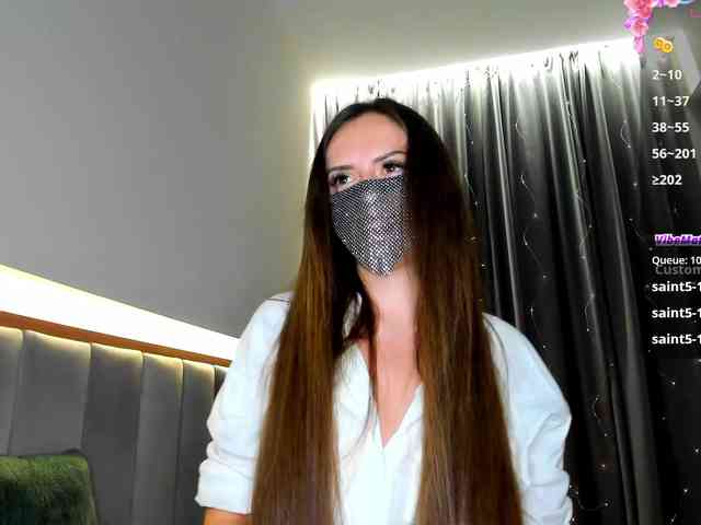 CharmAlina webcam
