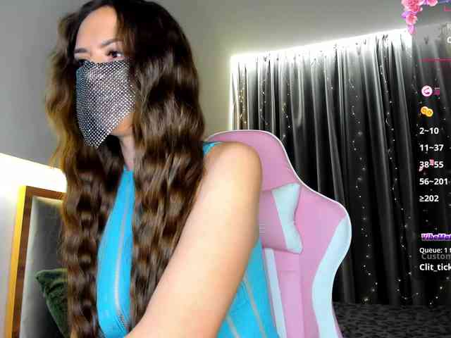 CharmAlina webcam