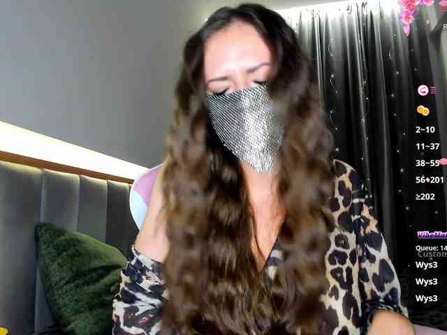 CharmAlina webcam