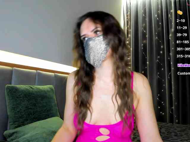 CharmAlina webcam