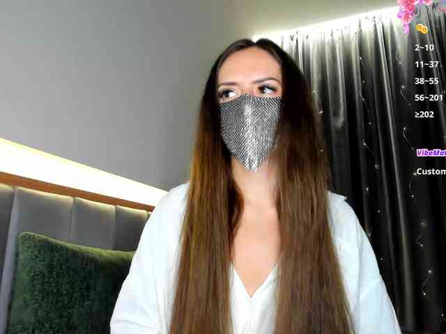 CharmAlina webcam