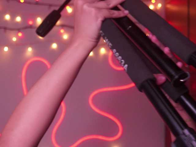 MaddisRock's BongaCams show and profile