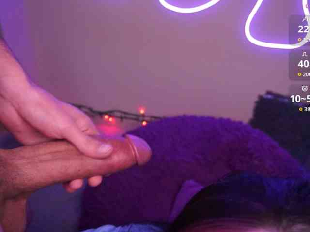 Maddisrock's cam show statistics and live stream