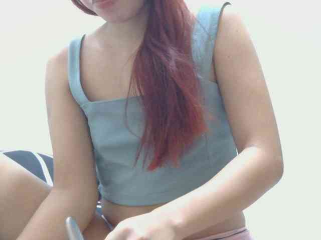 Mysteriouslovely Live Webcam on BongaCams