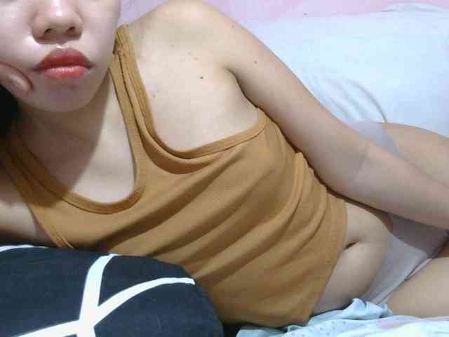 Mysteriouslovely webcam