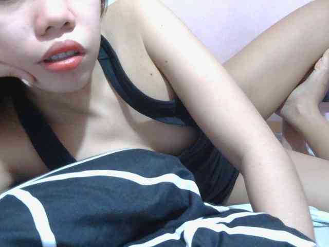 Mysteriouslovely webcam