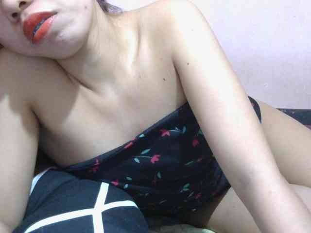 Mysteriouslovely webcam