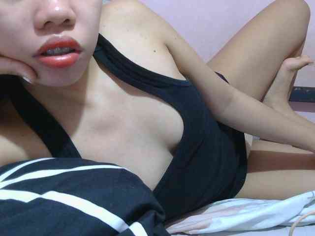 Mysteriouslovely webcam