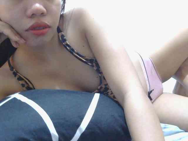 Mysteriouslovely webcam