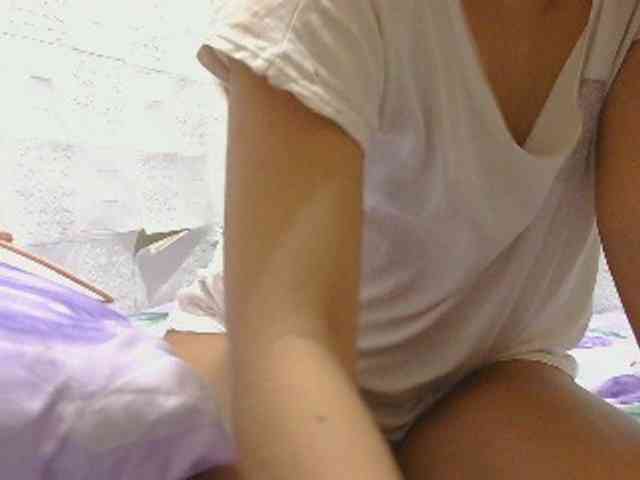 Mysteriouslovely webcam