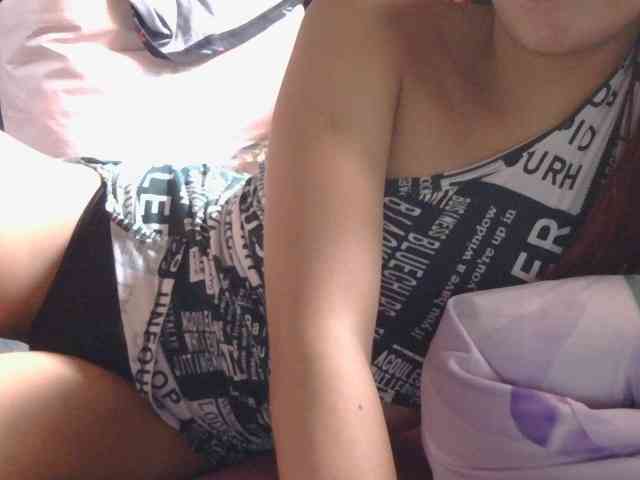 Mysteriouslovely webcam