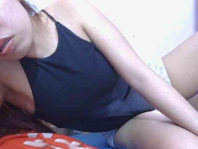 Mysteriouslovely webcam