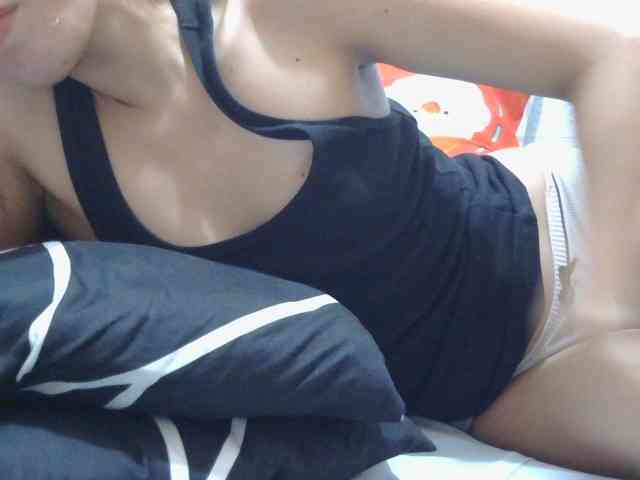 Mysteriouslovely webcam