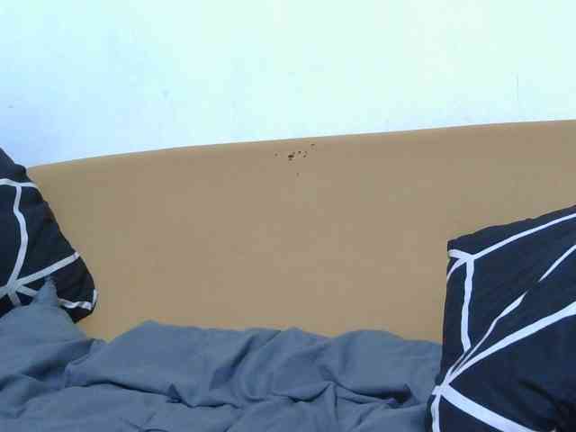 Mysteriouslovely webcam