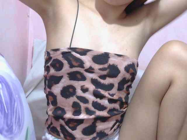Mysteriouslovely webcam