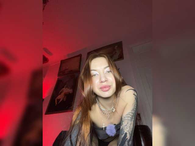  Lina69Goddesssss chat room