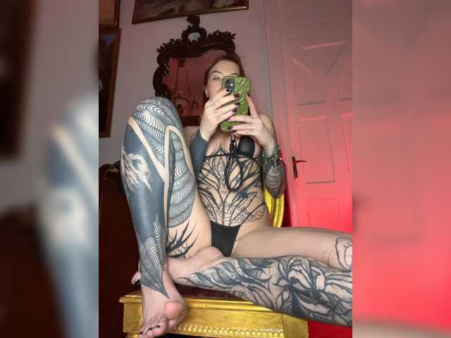 Lina69Goddesssss live cam on BongaCams
