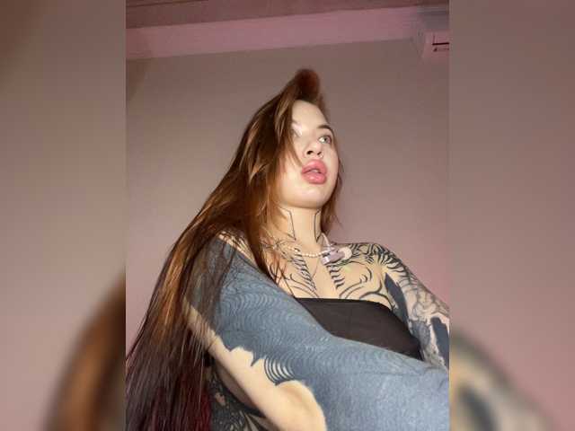 Lina69Goddesssss live cam on BongaCams