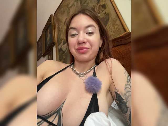 Lina69Goddesssss live cam on BongaCams