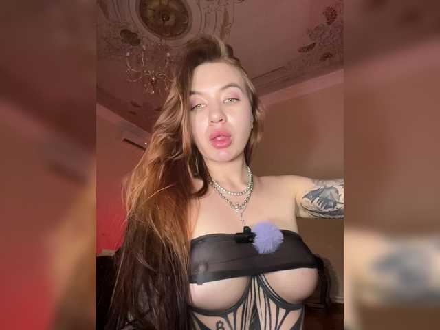 Lina69Goddesssss live cam on BongaCams