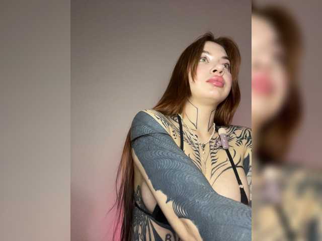 Lina69Goddesssss live cam on BongaCams