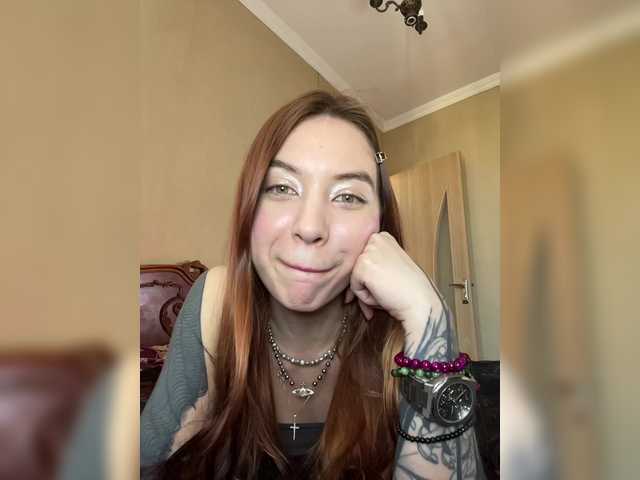 Lina69Goddesssss's BongaCams profile