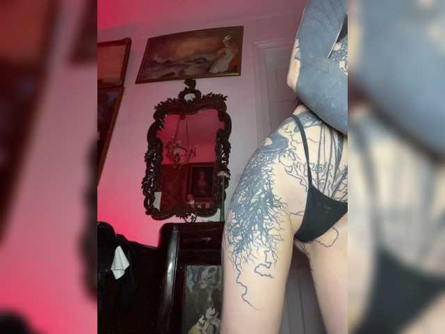  Lina69Goddesssss chat room