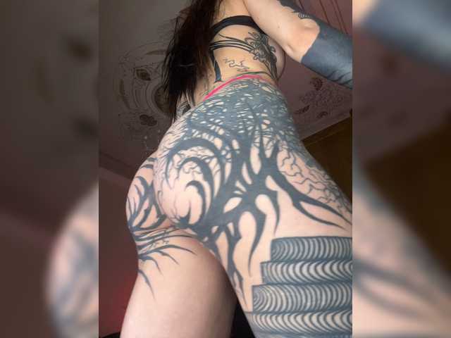 LINA69FEMDOM
