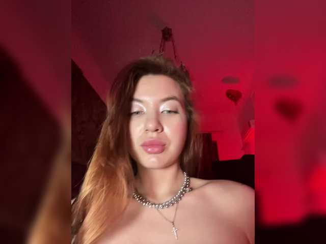  Lina69Goddesssss chat room