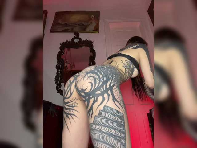 LINA69FEMDOM